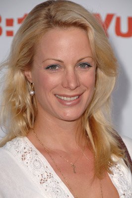 Фото - Элисон Иствуд: 266x400 / 23 Кб