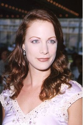 Фото - Элисон Иствуд: 268x400 / 24 Кб