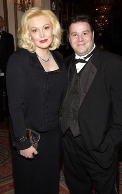 Фото - Кэти Мориарти: 251x400 / 19 Кб