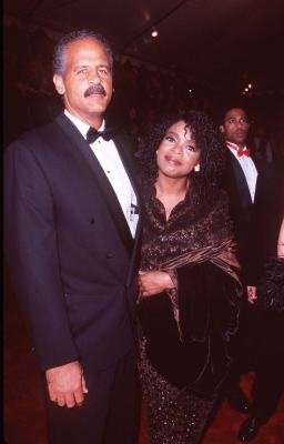 Фото - Опра Уинфри: 256x400 / 16 Кб