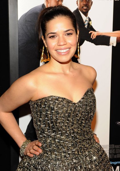 Фото - Америка Феррера: 422x600 / 65 Кб