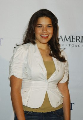 Фото - Америка Феррера: 279x400 / 18 Кб