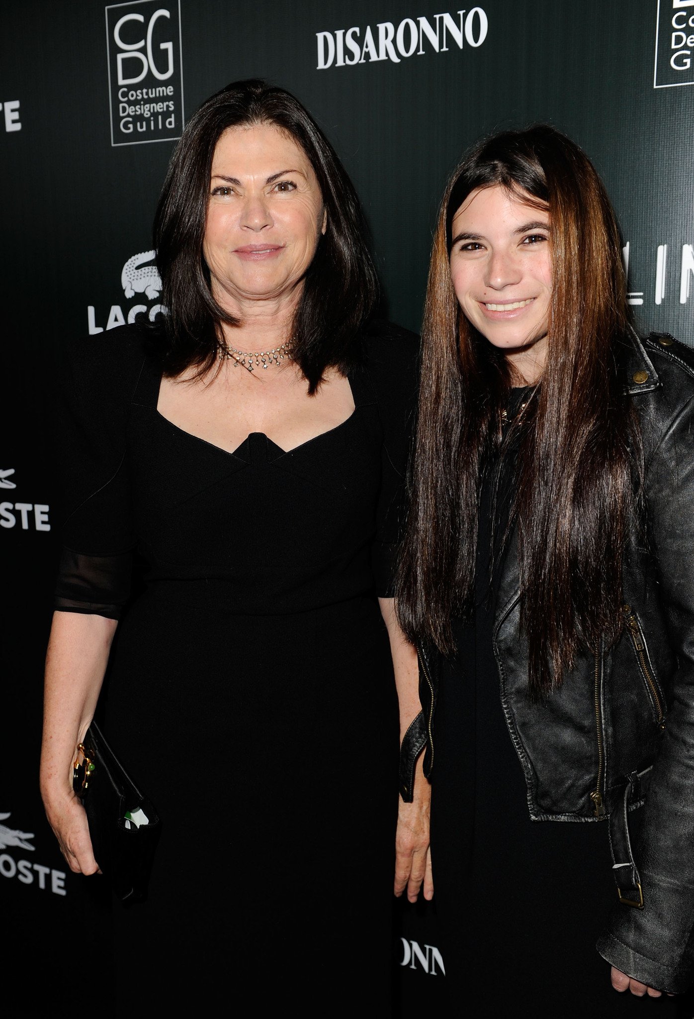 Фото - Коллин Этвуд: 1396x2048 / 461 Кб