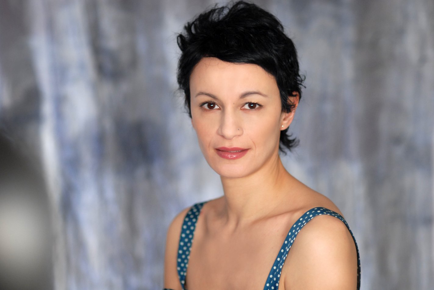 Фото - Пэрис Бенжамин: 1423x952 / 105 Кб