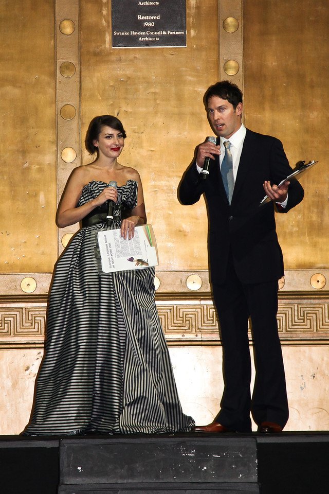 Фото - Брэд Пеннингтон: 640x960 / 145 Кб