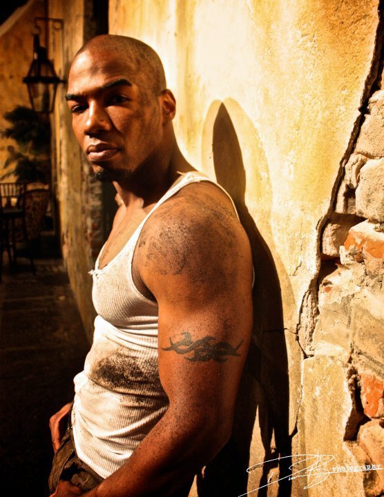 Фото - Шон Грант: 556x720 / 97 Кб