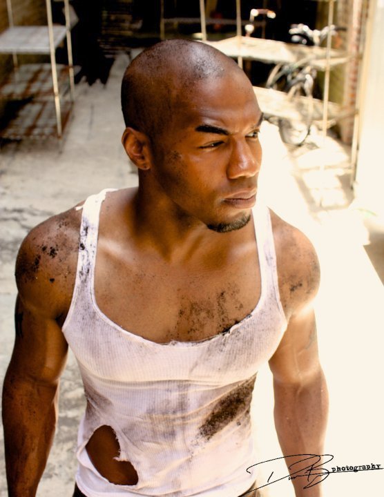 Фото - Шон Грант: 556x720 / 69 Кб