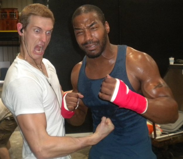 Фото - Шон Грант: 625x543 / 47 Кб