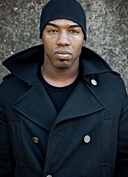 Фото - Шон Грант: 421x580 / 42 Кб