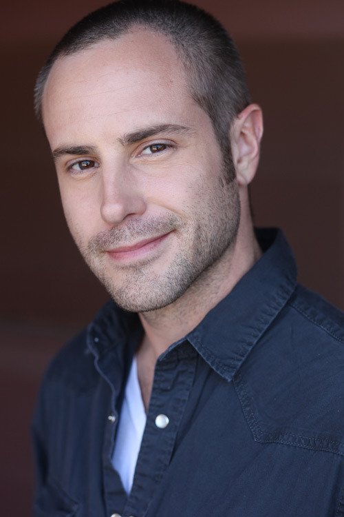 Фото - Питер Силелла: 500x750 / 48 Кб