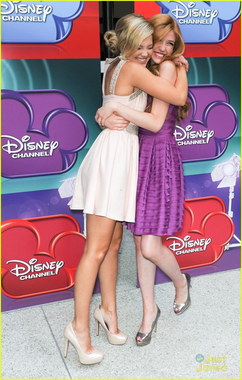 Фото - Кэтрин МакНамара: 779x1222 / 240 Кб