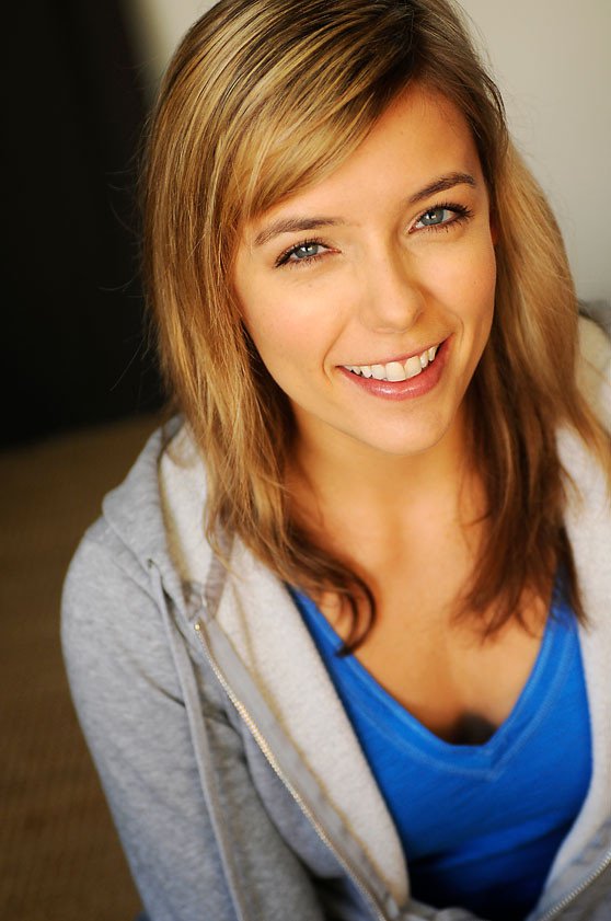 Фото - Роуз Бачтел: 558x841 / 72 Кб