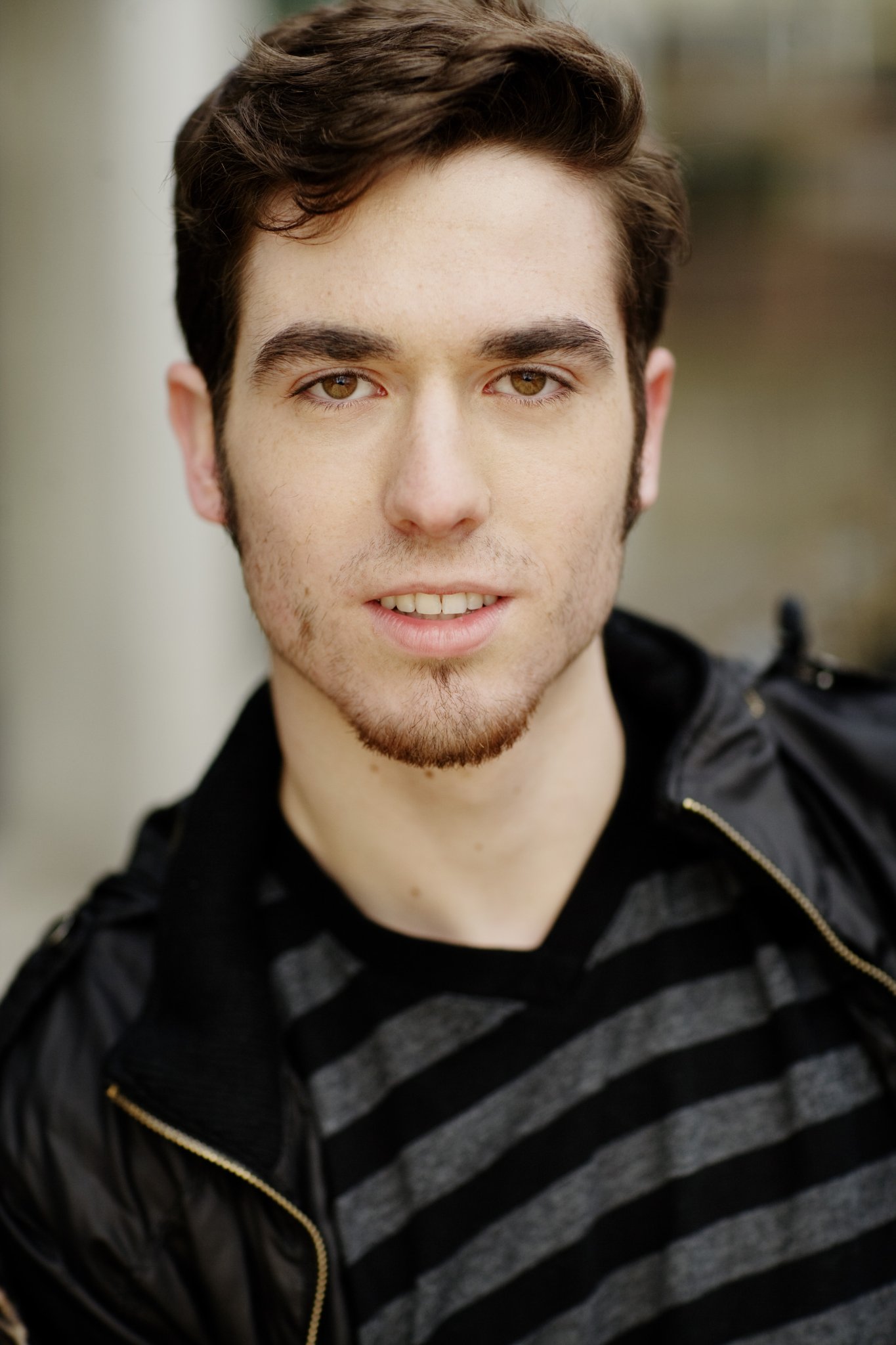 Фото - Майкл Томас Мур: 1365x2048 / 230 Кб