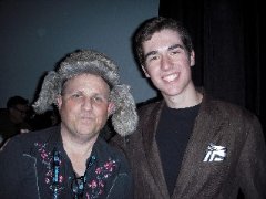 Фото - Майкл Томас Мур: 240x180 / 11 Кб