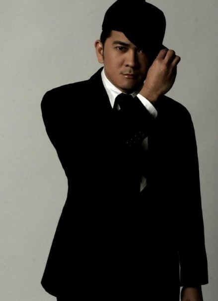 Фото - Брайан Митран: 439x604 / 16 Кб