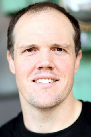 Фото - Дастан Костин: 319x480 / 22 Кб