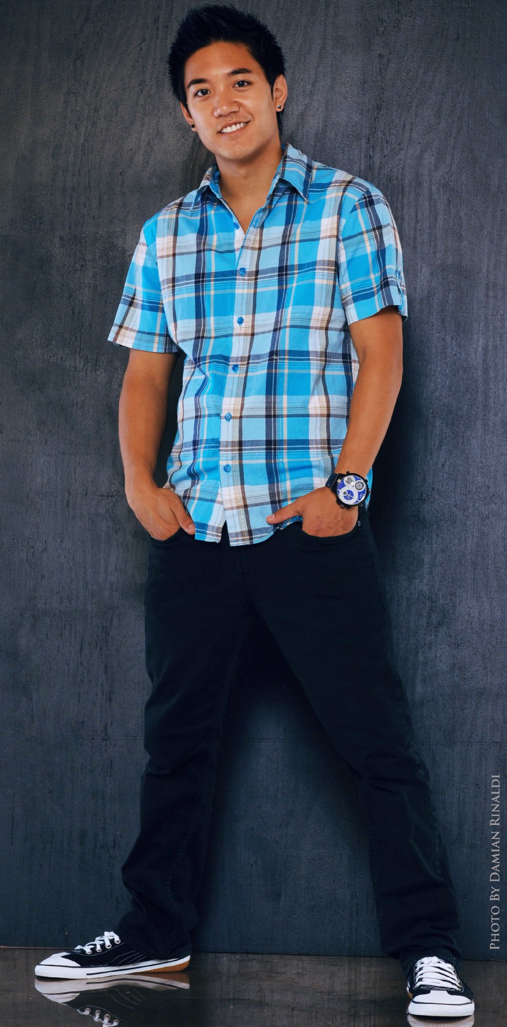 Фото - Трэвис Вонг: 1012x2048 / 346 Кб