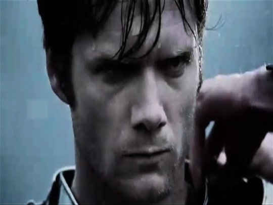 Фото - Брайан Сазерленд: 540x405 / 24 Кб