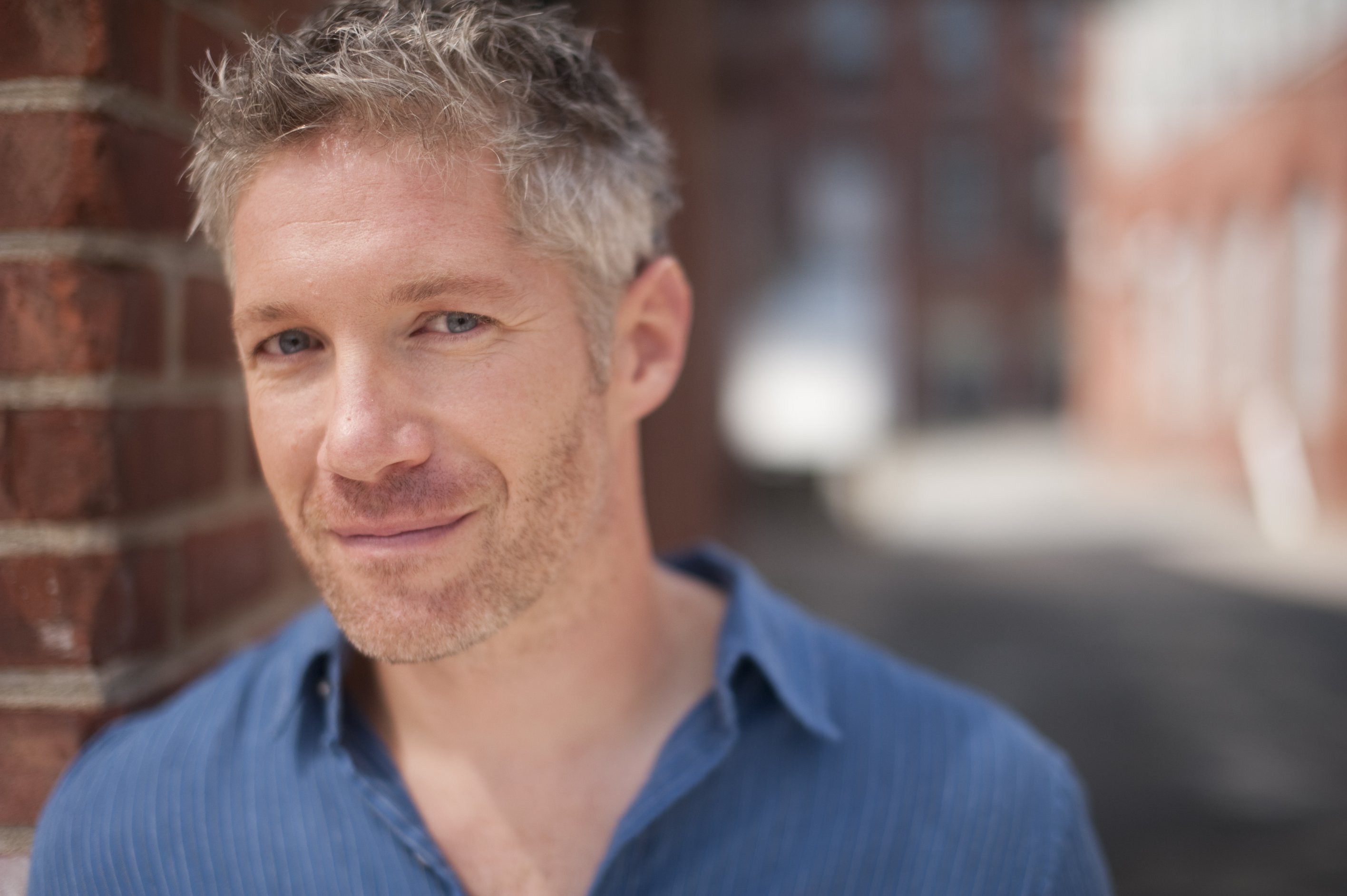 Фото - Джонотан Томсон: 2832x1884 / 342 Кб