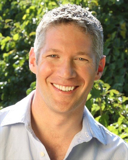 Фото - Джонотан Томсон: 436x546 / 57 Кб