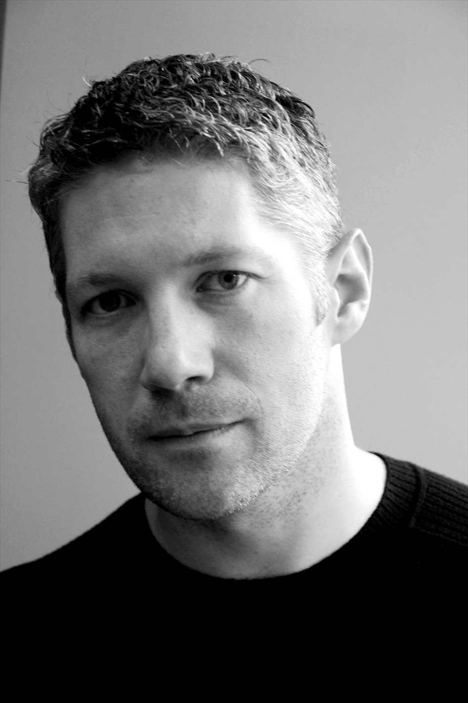 Фото - Джонотан Томсон: 946x1420 / 147 Кб