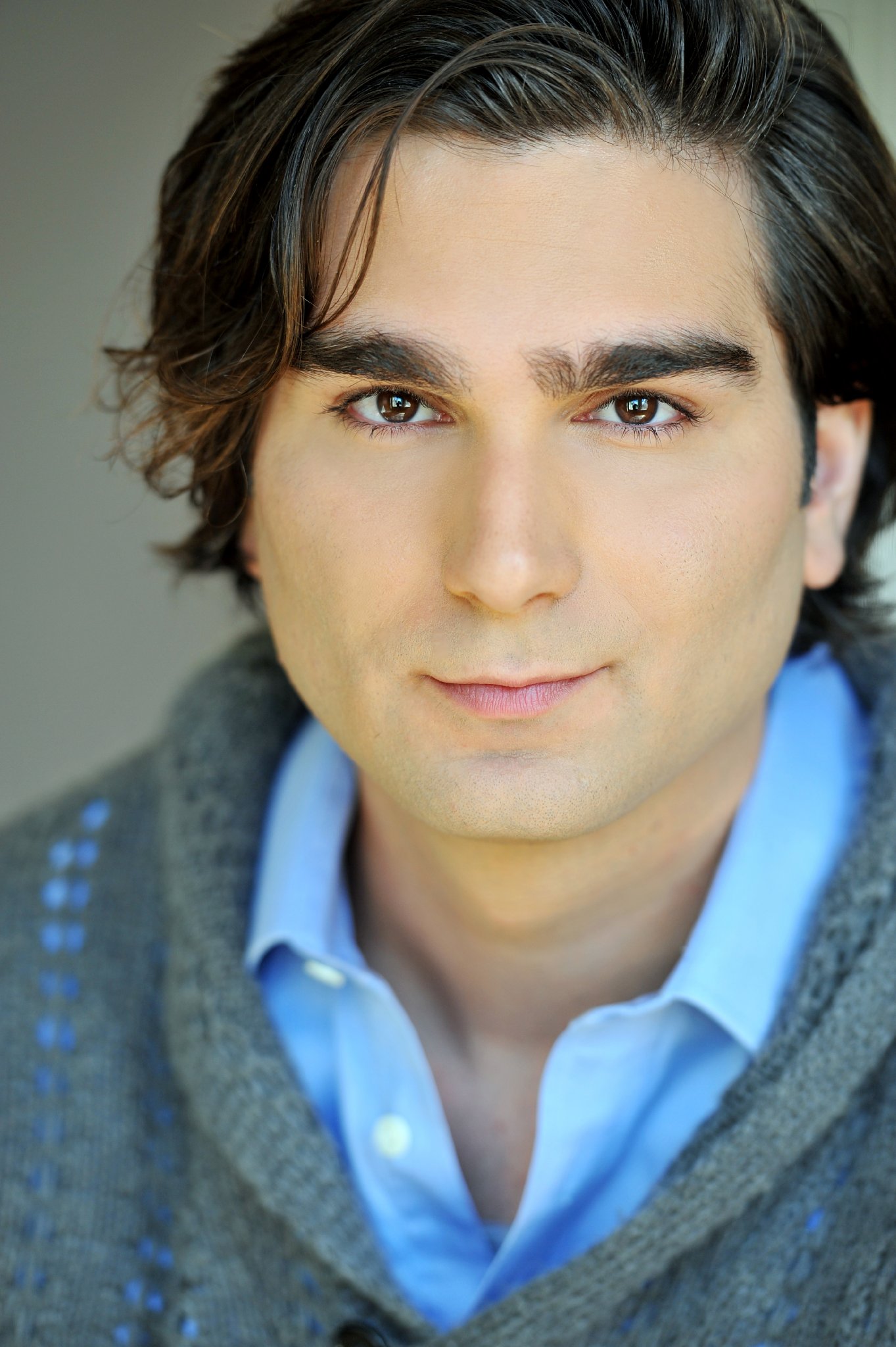 Фото - Николас Вукасович: 1363x2048 / 312 Кб