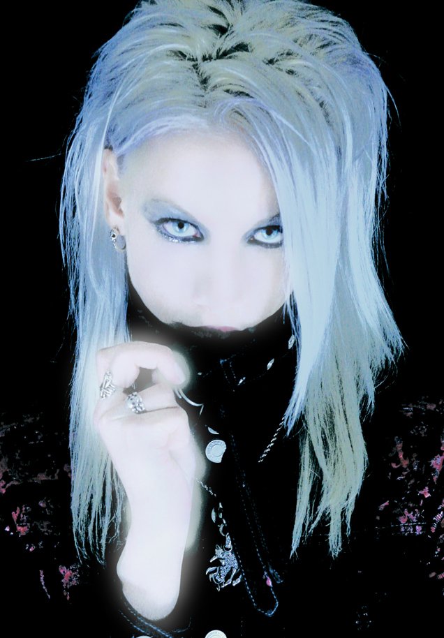 Фото - Сандра Линз: 636x914 / 90 Кб