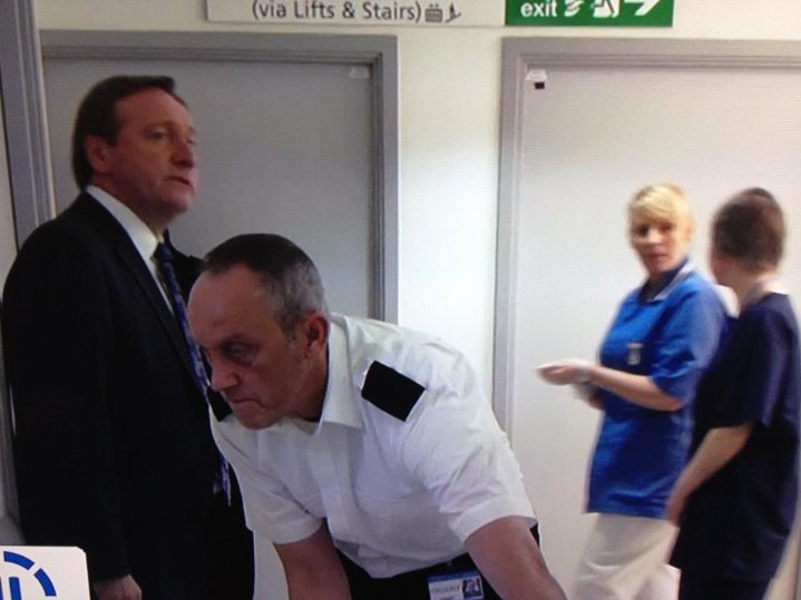 Фото - Джун Смит: 719x539 / 49 Кб