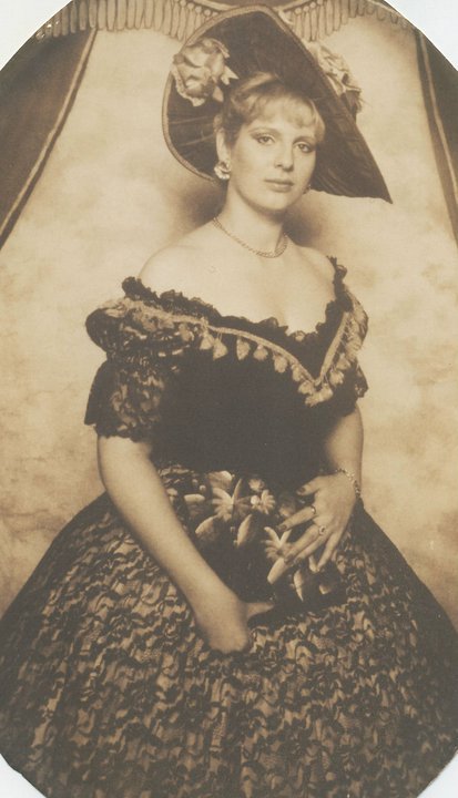 Фото - Джун Смит: 413x720 / 54 Кб