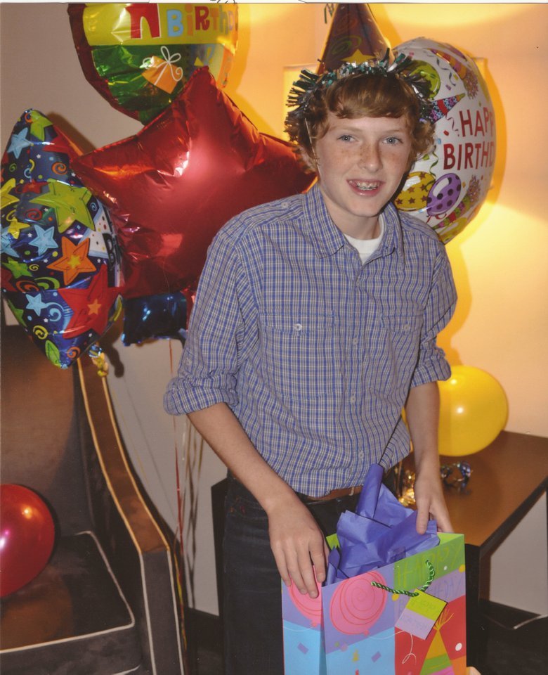 Фото - Джастин Халл: 780x960 / 136 Кб