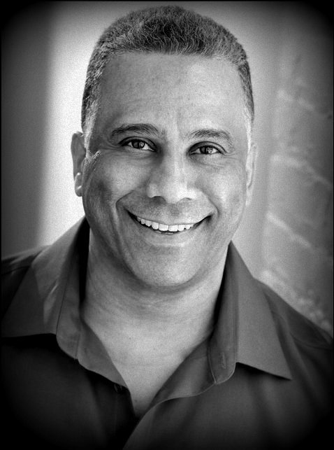 Фото - Майкл Монтейро: 478x643 / 50 Кб