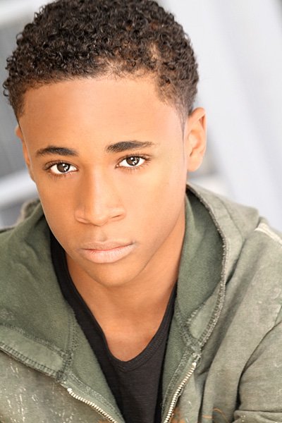 Фото - Кайлин Рамбо: 400x600 / 45 Кб