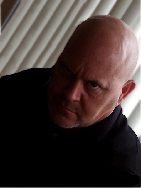 Фото - Чип Каррьере: 480x640 / 27 Кб