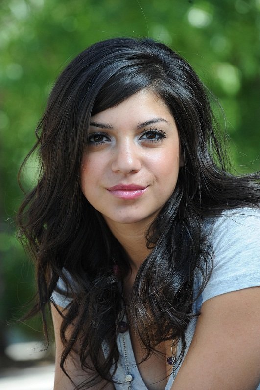 Фото - Ракель Торрес: 531x798 / 85 Кб