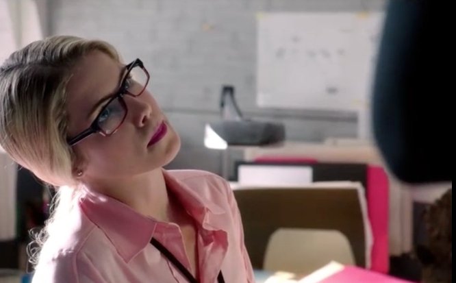 Фото - Эмили Бетт Рикардс: 666x413 / 32 Кб