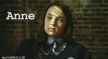 Фото - Стиви Линн Джонс: 352x195 / 12 Кб