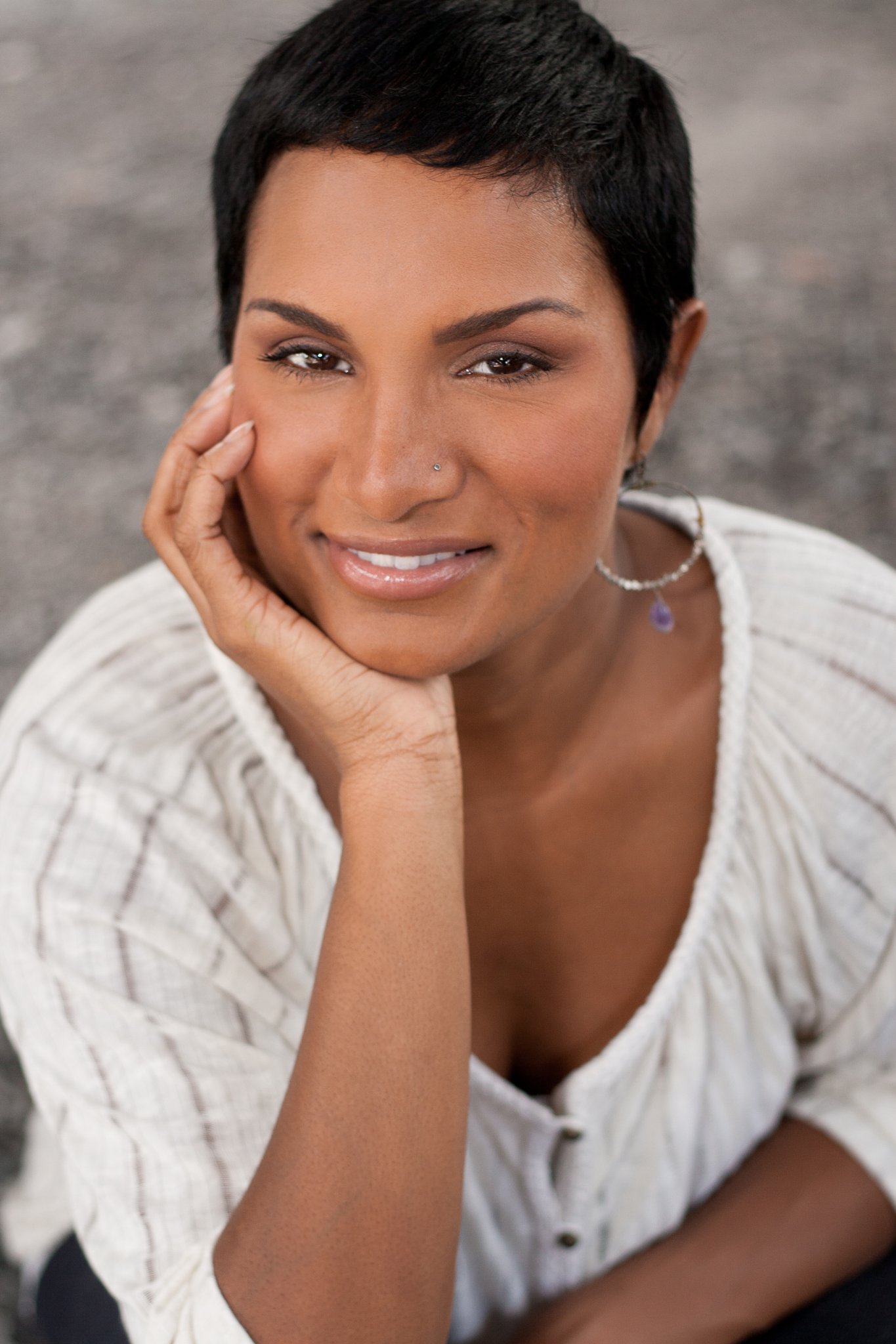 Фото - Нади Беренджер: 1365x2048 / 257 Кб