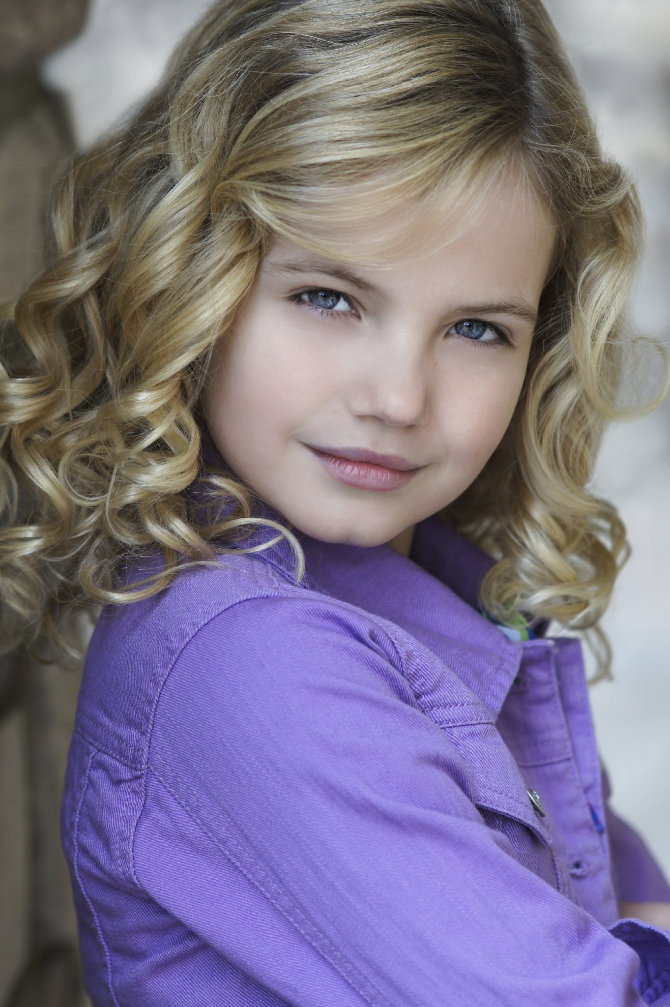 Фото - Кайла Дивер: 1363x2048 / 428 Кб