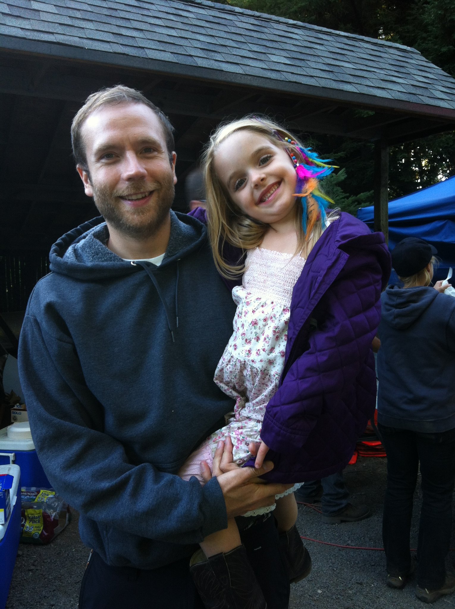 Фото - Маккенна Грэйс: 1530x2048 / 516 Кб