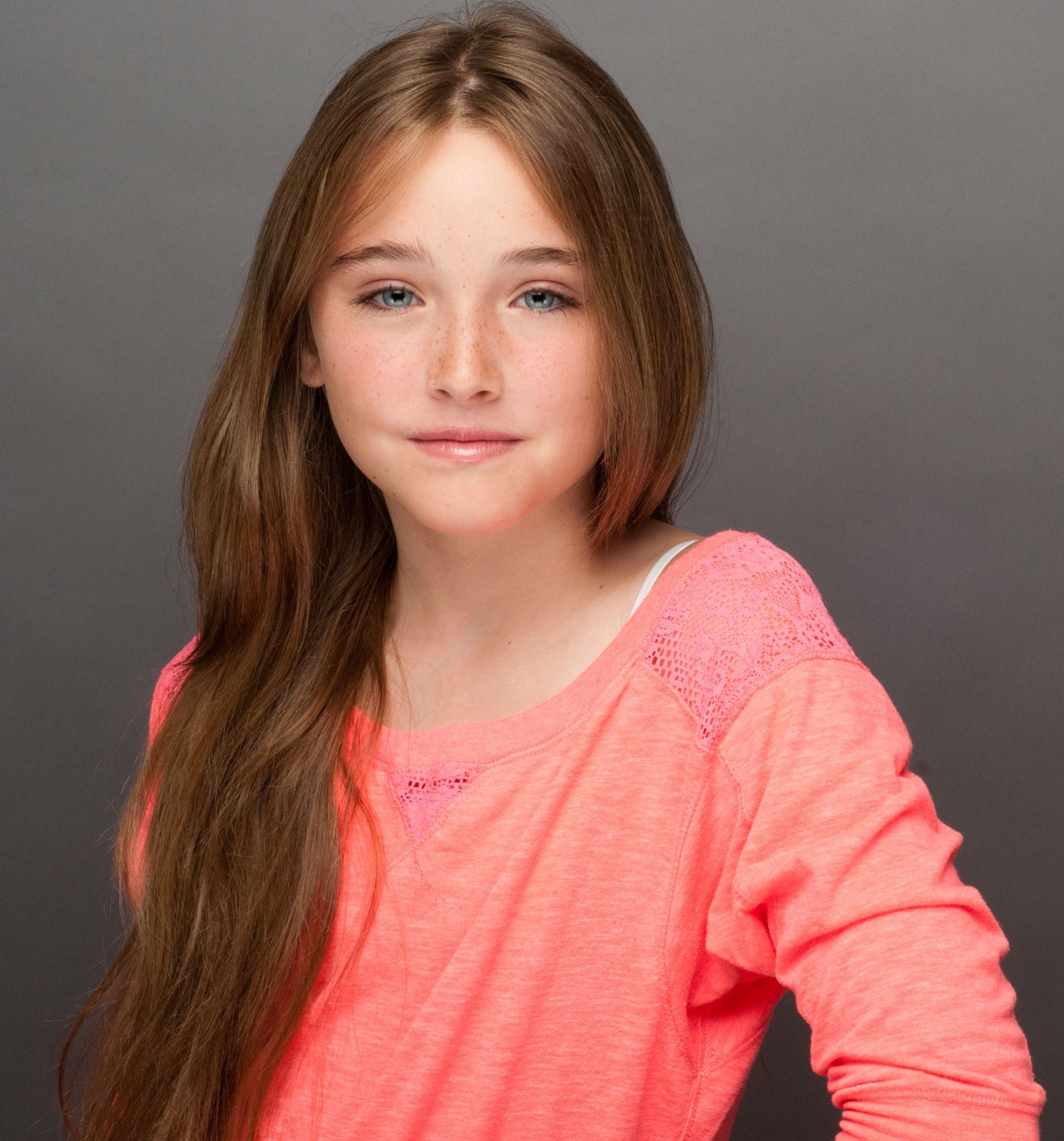 Фото - Хоуп Флери: 1910x2048 / 570 Кб