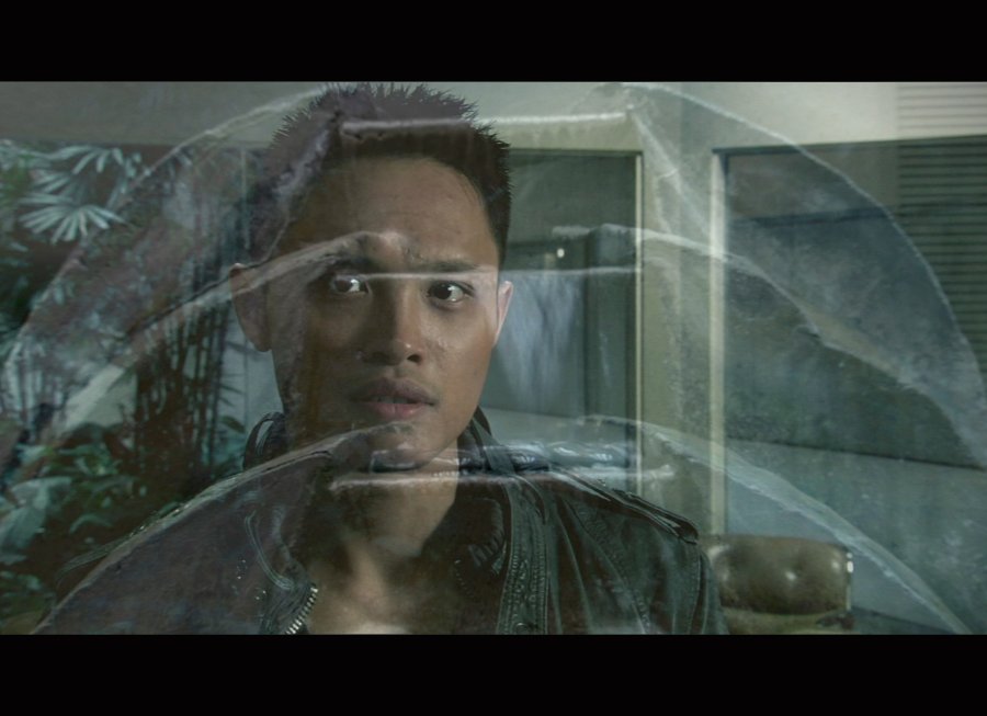 Фото - Адриан Ву: 900x653 / 65 Кб