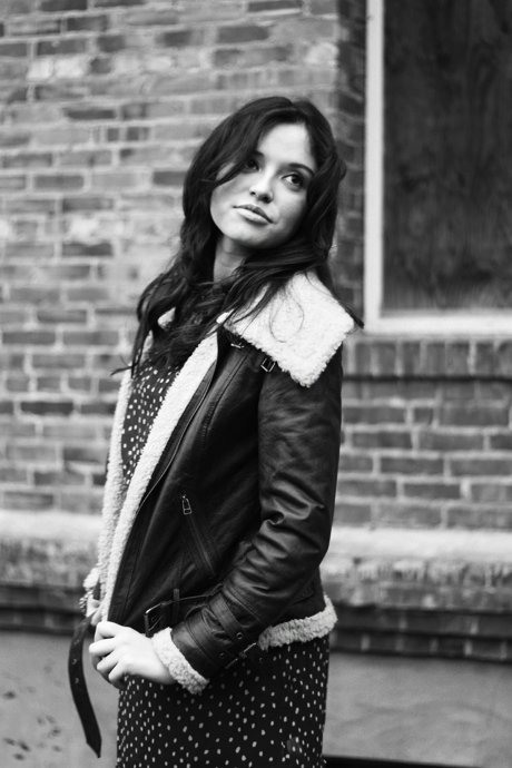 Фото - Мара Хернандез: 460x690 / 57 Кб