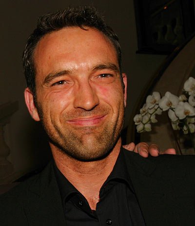 Фото - Джо Рабль: 400x463 / 28 Кб