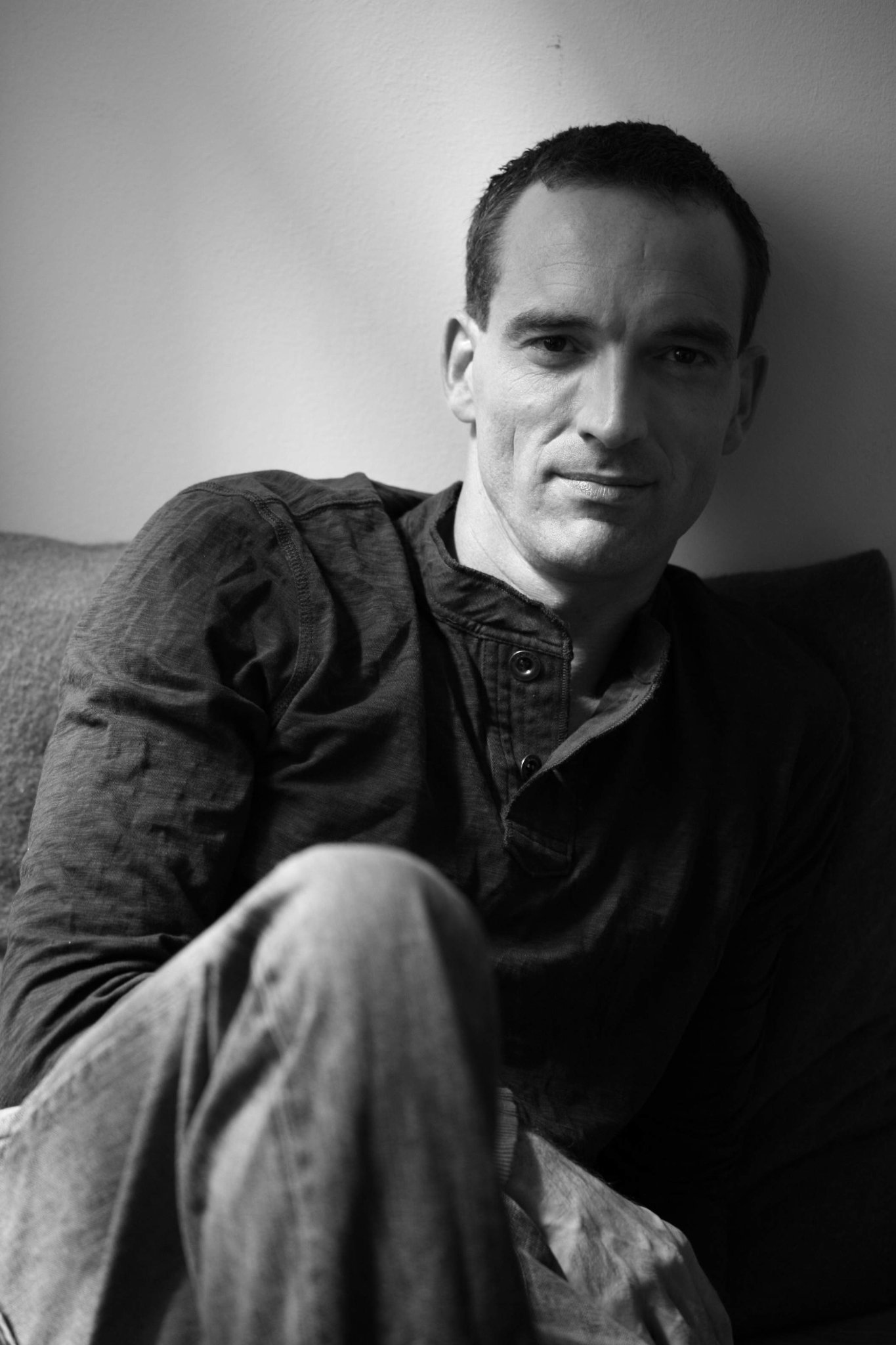 Фото - Джо Рабль: 1365x2048 / 239 Кб