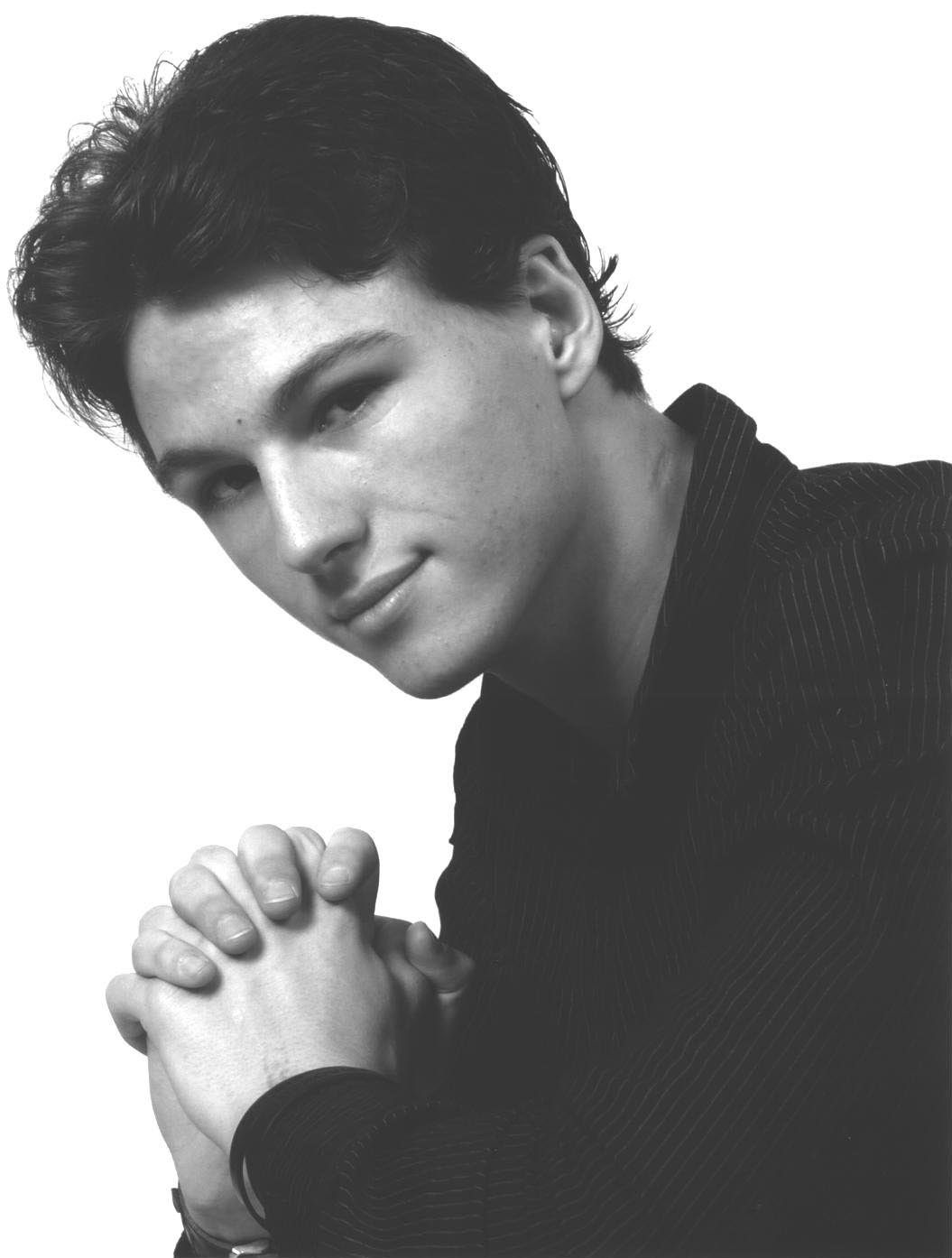 Фото - Конрад Вробель: 1055x1394 / 78 Кб