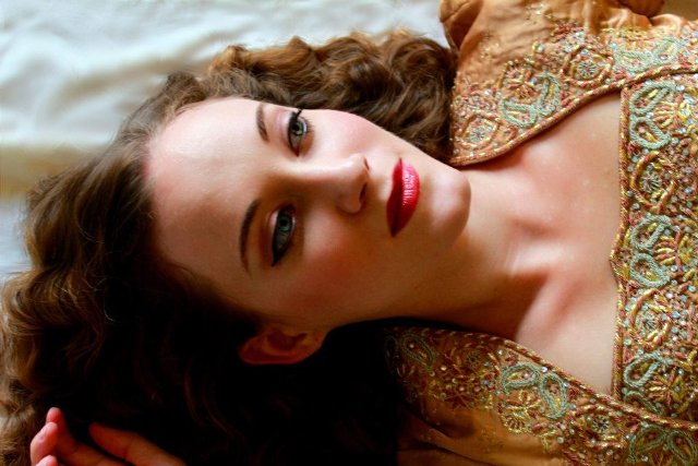 Фото - Ханна Мэдиган: 640x427 / 59 Кб