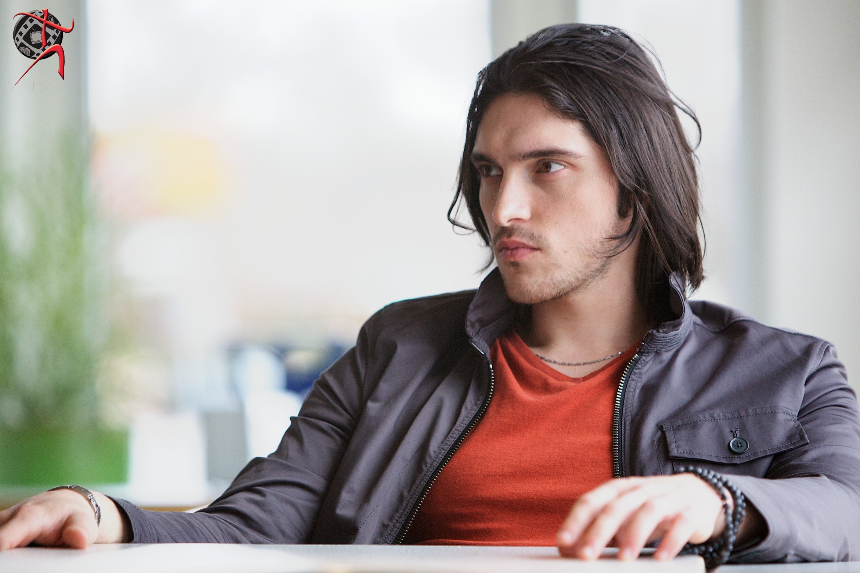 Фото - Кристофер Тиаб: 2808x1872 / 588 Кб