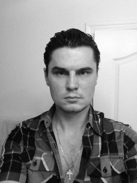 Фото - Саша Милан: 480x640 / 41 Кб