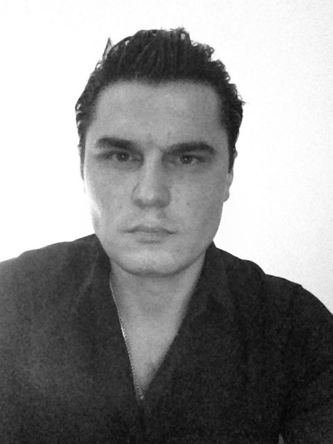 Фото - Саша Милан: 480x640 / 38 Кб