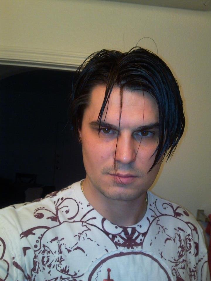 Фото - Саша Милан: 720x960 / 75 Кб